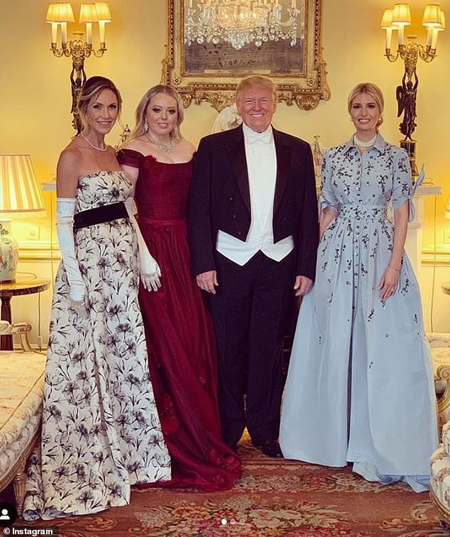 Dàn trai xinh gái đẹp của gia đình Tổng thống Trump gây bão truyền thông tại Anh nhưng đây là nhân vật gây thất vọng nhất - Ảnh 3.