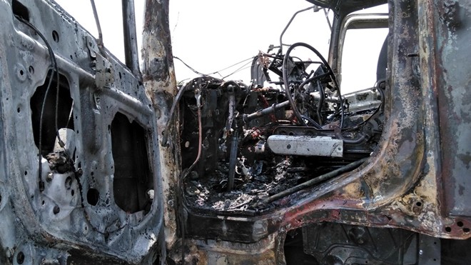 Xe tải bất ngờ cháy rụi trên cao tốc TP.HCM – Trung Lương - Ảnh 7.