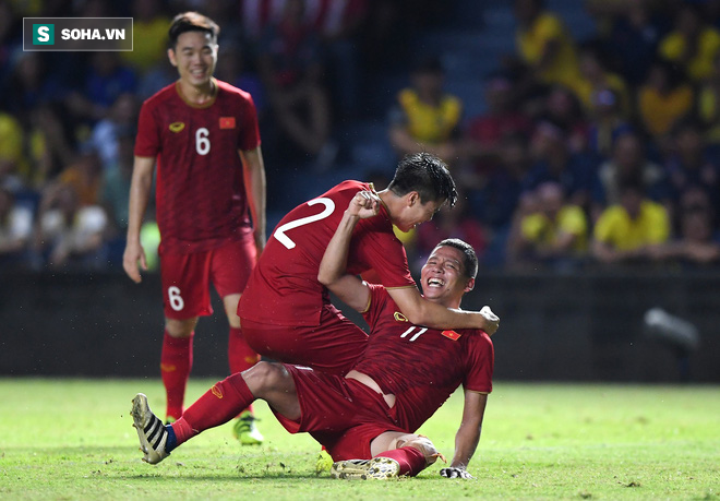 Đánh bại Thái Lan, Việt Nam tiến bước vượt qua Jordan trên BXH FIFA - Ảnh 1.