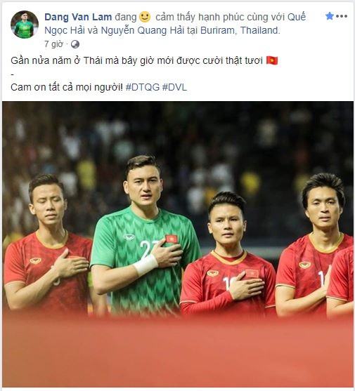 Văn Toàn “troll” trọng tài: Tóc vàng nên bị thẻ vàng, lần sau đổi thành tóc đỏ! - Ảnh 5. Văn Toàn “troll” trọng tài: Tóc vàng nên bị thẻ vàng, lần sau đổi thành tóc đỏ! - Ảnh 5.