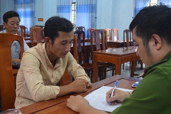 Người phụ nữ 55 tuổi tổ chức sòng bạc quý bà - Ảnh 1. Người phụ nữ 55 tuổi tổ chức sòng bạc quý bà - Ảnh 1.