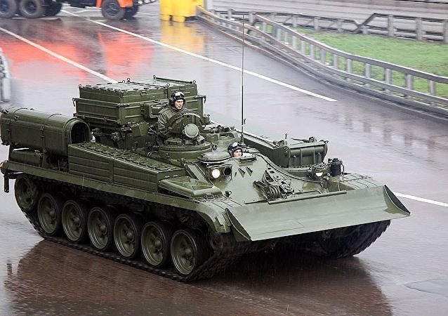 Xe tăng chủ chiến T-90 Việt Nam có trợ thủ siêu đặc biệt - Ảnh 4.