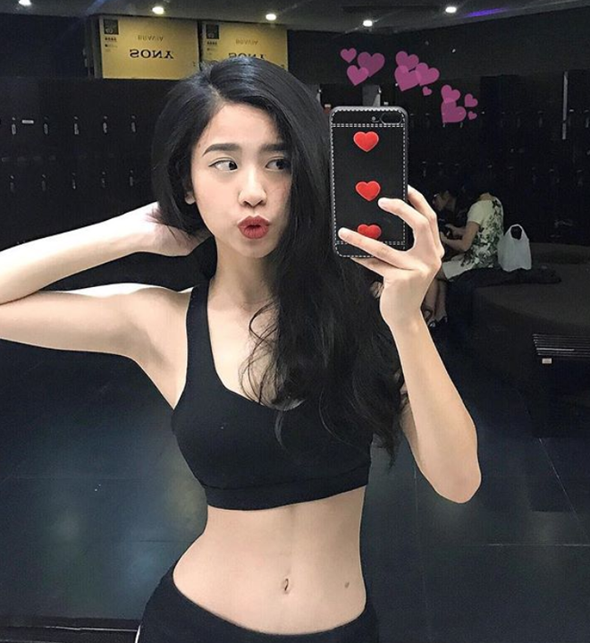 Hàn Hằng: Hành trình lột xác từ cô bé gầy đét đến hot girl Instagram câu follow nhờ quá nóng bỏng - Ảnh 13.