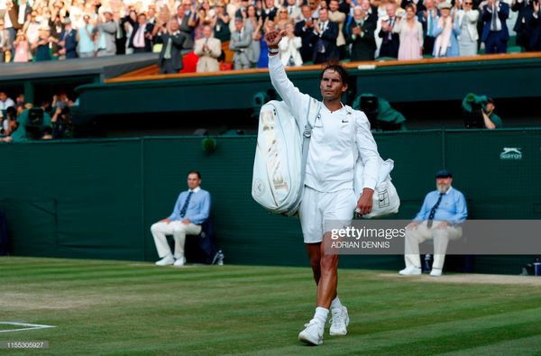 Nadal tức giận bước vào đường hầm sau trận thua trước Federer - Ảnh 9.
