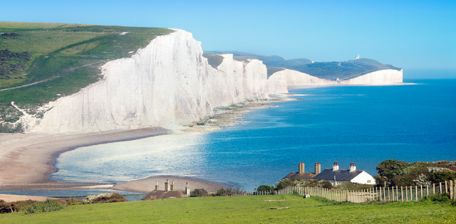 Nếu lần đầu đặt chân tới xứ sở sương mù, đây là 5 địa danh hàng đầu bạn không nên bỏ lỡ - Ảnh 4. Nếu lần đầu đặt chân tới xứ sở sương mù, đây là 5 địa danh hàng đầu bạn không nên bỏ lỡ - Ảnh 4.