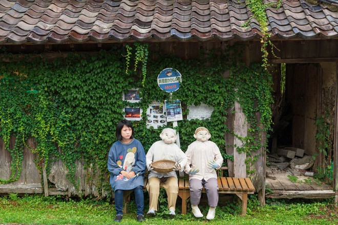 Ghé thăm ngôi làng bù nhìn siêu kỳ lạ ở Nhật Bản, nơi búp bê còn đông hơn con người gấp chục lần - Ảnh 15.