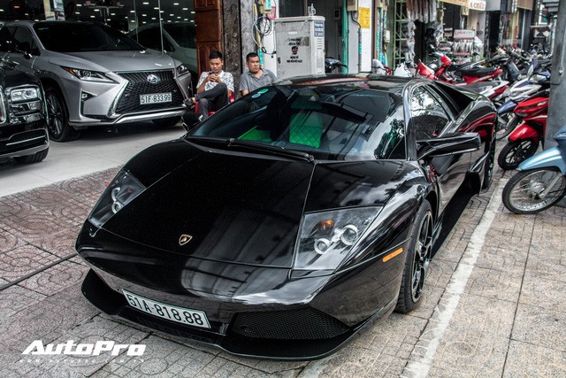 Lamborghini Murcielago từng là quà tặng đại học của rick kid Việt bất ngờ xuất hiện với màu sơn mới - Ảnh 4.