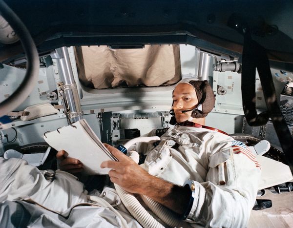 Hình ảnh sứ mệnh Apollo 11 đưa con người lên Mặt Trăng 50 năm trước - Ảnh 17.