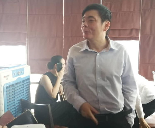 Khám xét văn phòng, nhà riêng vợ chồng luật sư Trần Vũ Hải, CA đưa đi nhiều thùng tài liệu - Ảnh 1.