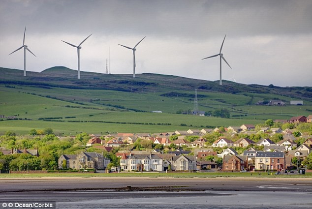 Scotland thừa gấp đôi điện gió để tiêu dùng cho cả nước - Ảnh 1.