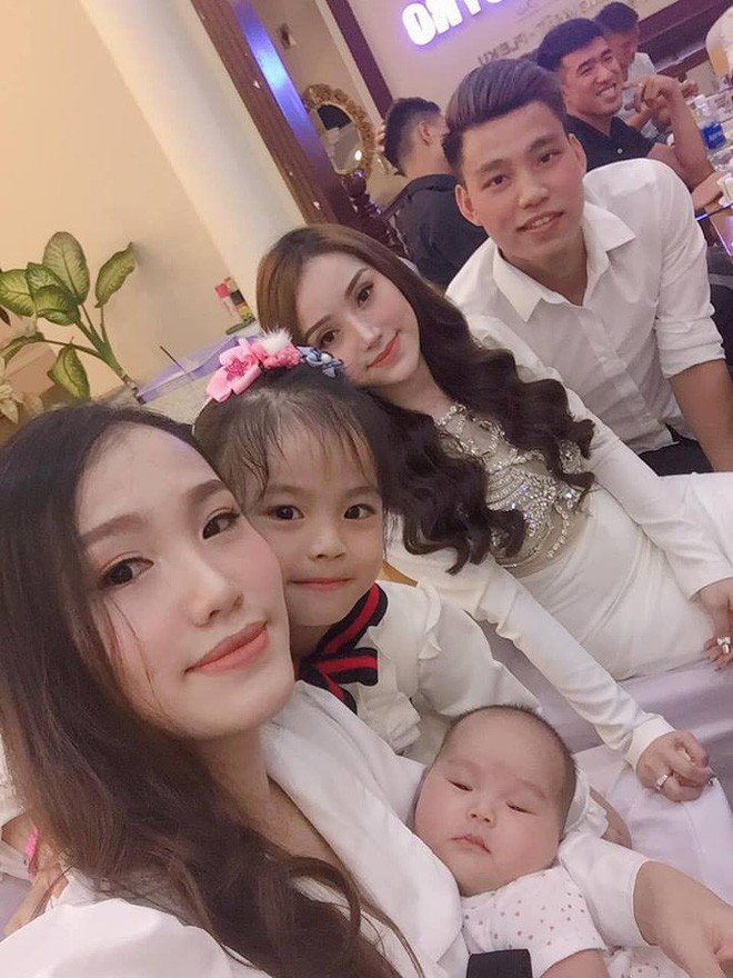 Giữa lùm xùm của Vóc Đỗ, chị ruột người yêu Văn Thanh hết lời khen em gái: Bảo Trân biết nhẫn nhịn, không sân si như người khác - Ảnh 2.