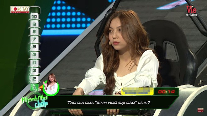 Bạn gái Quang Hải bị chê bai khi tham gia gameshow, hồn nhiên trả lời tác phẩm Bình Ngô đại cáo của Ngô Tất Tố - Ảnh 2.