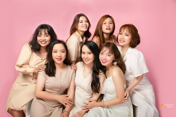 Bộ ảnh kỷ yếu Hàn Quốc xịn của nhóm bạn 11 người - Ảnh 14.