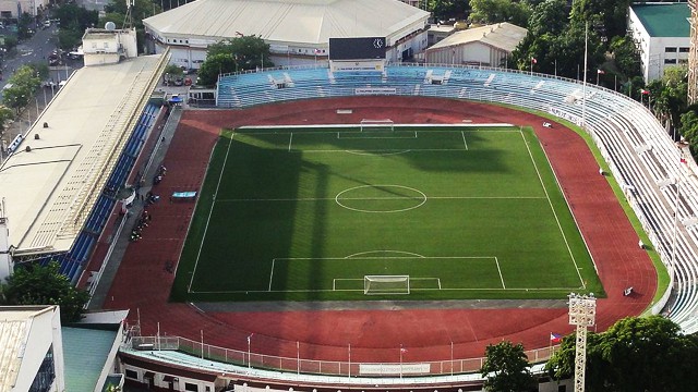 Sân cỏ nhân tạo Philippines dành cho SEA Games từng bị chê là sân bóng tệ nhất - Ảnh 1.