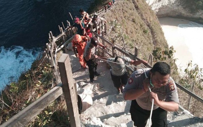 Du khách Việt bị sóng cuốn tử nạn trên bãi biển nổi tiếng của Bali - Ảnh 1.