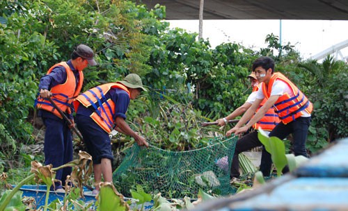 Hình tượng chuẩn thời nay: “Cứng cốt cách” mới là điều người trẻ nên hướng đến!  - Ảnh 2.