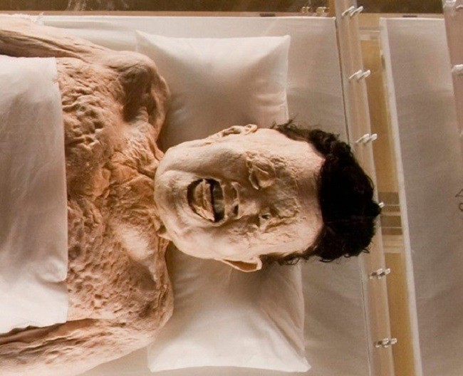 Câu chuyện bí ẩn về xác ướp vị phu nhân Trung Hoa kỳ lạ nhất thế giới: 2.000 năm tuổi da vẫn mềm, tóc vẫn xanh, có máu chảy trong tĩnh mạch - Ảnh 3.