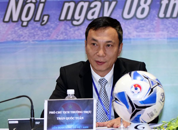 Phó Chủ tịch VFF Trần Quốc Tuấn: Đổi lịch V-League, chuẩn bị tốt nhất cho tuyển Việt Nam đá vòng loại World Cup - Ảnh 1.