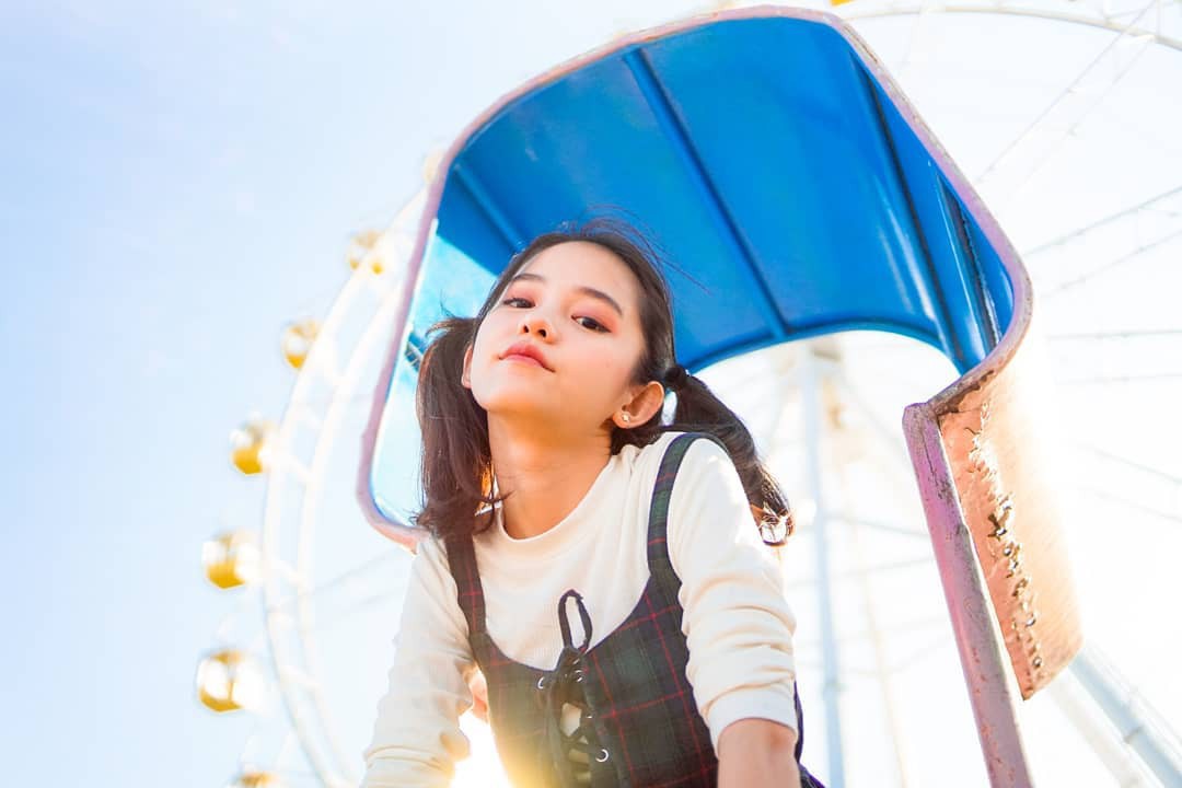 22 tuổi đ&atilde; ngồi v&agrave;o ghế thẩm ph&aacute;n lại xinh đẹp v&ocirc; c&ugrave;ng, nữ sinh được d&acirc;n mạng hỏi xin info kh&ocirc;ng ngớt - Ảnh 4.