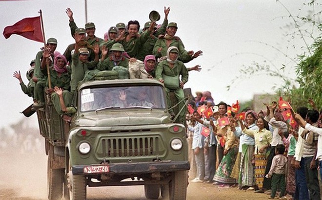 Chiến trường K: Máu Việt Nam đã đổ - Nhân dân Campuchia tri ân sâu sắc “Bộ đội nhà Phật” - Ảnh 2.