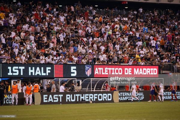 Gareth Bale cười tươi trong ngày Real Madrid bị Atletico ghi đến 7 bàn - Ảnh 5.