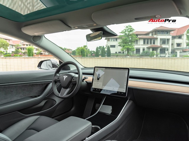 Đánh giá nhanh Tesla Model 3 đầu tiên Việt Nam: 8 điểm thú vị ít ai biết sau mức giá hơn 3 tỷ đồng - Ảnh 26.