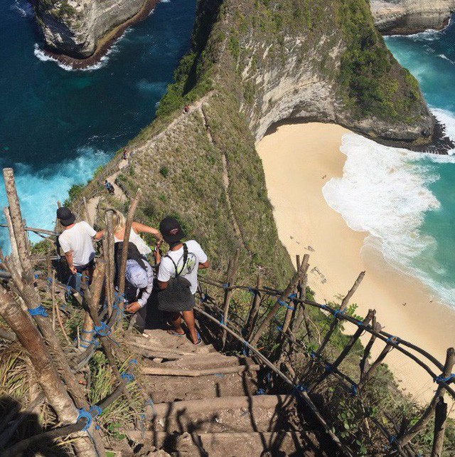 Du lịch Bali và hàng loạt hiểm nguy rình rập du khách: Sóng “tử thần”, khỉ “cướp giật” và đặc biệt là điều cuối cùng! - Ảnh 12.