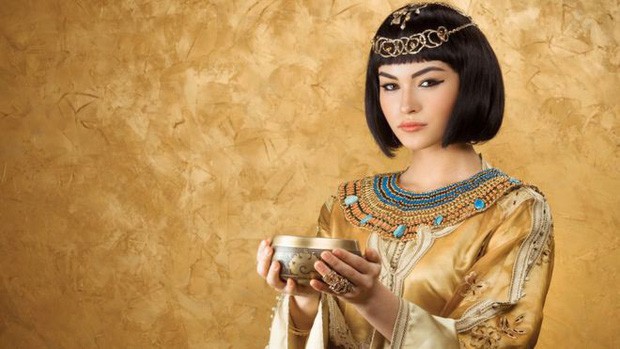 Bí ẩn cuộc đời Nữ hoàng Cleopatra: Vị nữ vương quyến rũ với tài trí thông minh vô thường và độc chiêu quyến rũ đàn ông “bách phát bách trúng” - Ảnh 6.