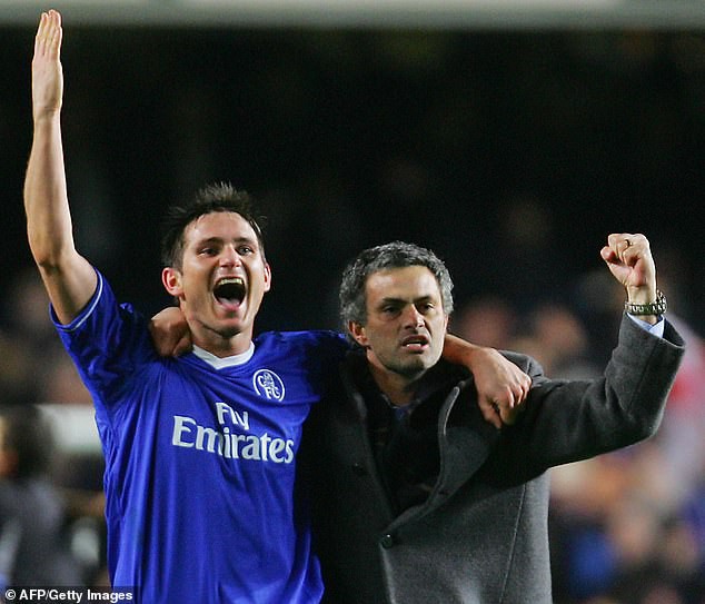 Trước mắt là chông gai, Lampard đáp trả bất ngờ khi được đề nghị xin tư vấn từ Mourinho - Ảnh 4.