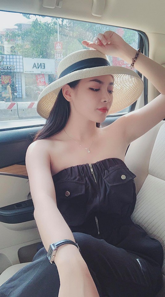 Hot girl dao kéo Vũ Thanh Quỳnh khoe ảnh bikini sexy “vô đối” khiến người khác không thể rời mắt - Ảnh 12.