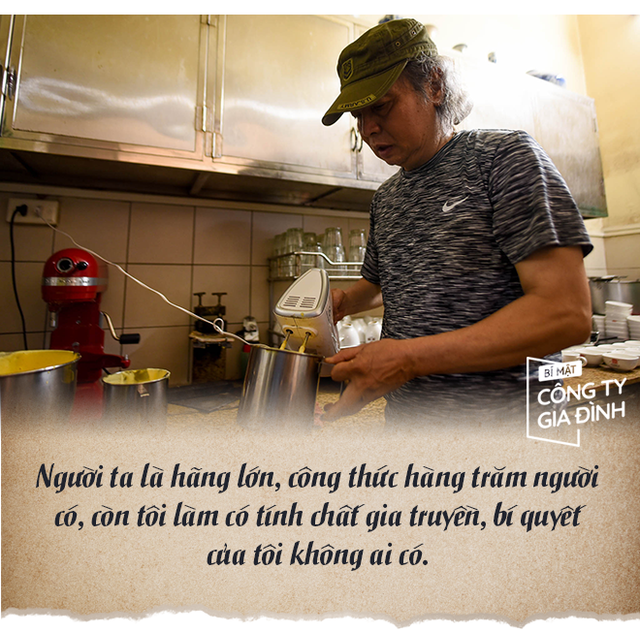 Cà phê Giảng và câu chuyện nối nghiệp qua bao thăng trầm lịch sử để gìn giữ bí quyết, cốt cách cà phê phố cổ - Ảnh 7. Cà phê Giảng và câu chuyện nối nghiệp qua bao thăng trầm lịch sử để gìn giữ bí quyết, cốt cách cà phê phố cổ - Ảnh 7.