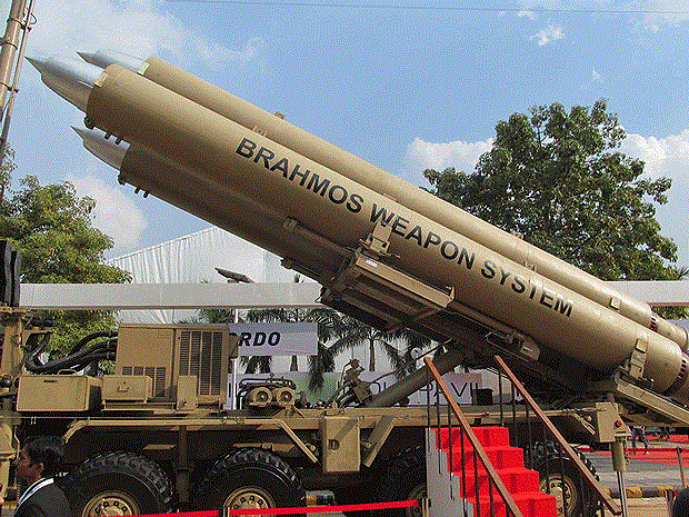 Lộ diện quốc gia Đông Nam Á đầu tiên nhập khẩu tên lửa siêu thanh BrahMos - Ảnh 1.