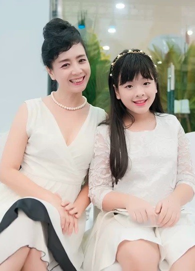 Ngỡ ngàng với diện mạo xinh đẹp của các ái nữ nhà sao Việt: Toàn là những mỹ nhân hàng đầu, sở hữu cuộc sống sang chảnh ai cũng ghen tị - Ảnh 18.