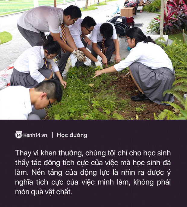 Ở Hà Nội có một ngôi trường không bao giờ thả bóng bay ngày khai giảng, học sinh có hàng loạt dự án biến chai nhựa thành gạch xây trường - Ảnh 14.