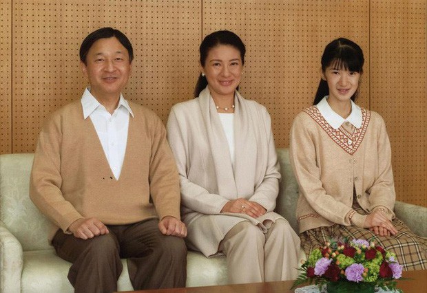Công chúa Nhật Bản từng gây sốc với gương mặt hốc hác, thân hình da bọc xương cùng nguyên nhân gây tranh cãi - Ảnh 3.