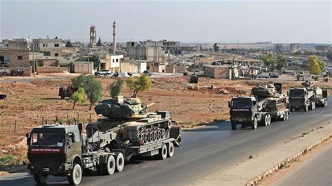 Đoàn xe Thổ Nhĩ Kỳ đi vào Idlib bị mắc kẹt do Nga không kích - Ảnh 2.