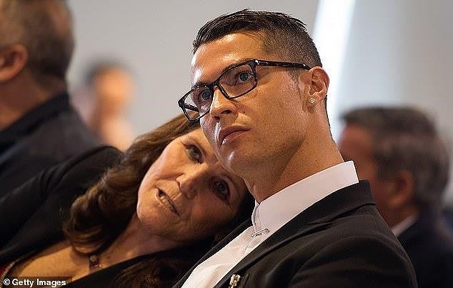 Vụ tình một đêm: Ronaldo thừa nhận trả gần 9 tỉ mua sự im lặng - Ảnh 3.