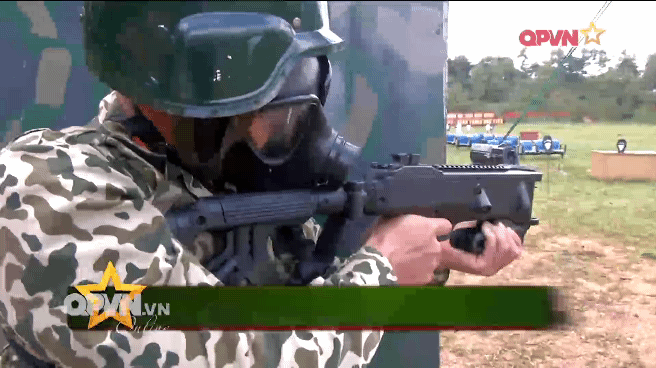 Khẩu súng đặc biệt - Vũ khí chống khủng bố cực lợi hại của Đặc công Việt Nam - Ảnh 1.