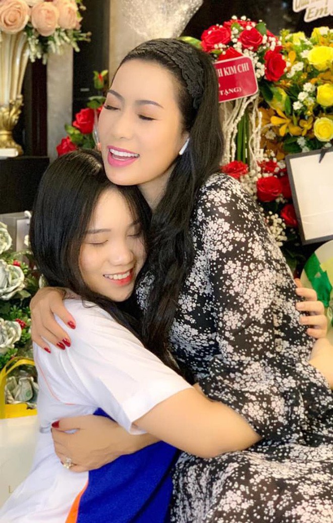 Bất ngờ trước nét đẹp Hoa hậu của con gái Trịnh Kim Chi dù chỉ mới 16 tuổi - Ảnh 5.