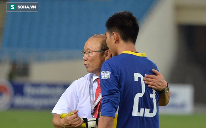 Hai người nhện của thầy Park ăn no đạn, cựu vương V.League nối dài chuỗi thắng khó tin - Ảnh 1.