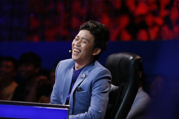 Cuộc sống ít biết của Hoài Linh khi vắng bóng trên gameshow truyền hình - Ảnh 1.