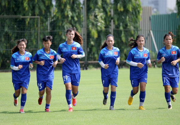 Đội tuyển U15 nữ Việt Nam có cơ hội cọ xát với đội bóng Châu Âu - Ảnh 1.