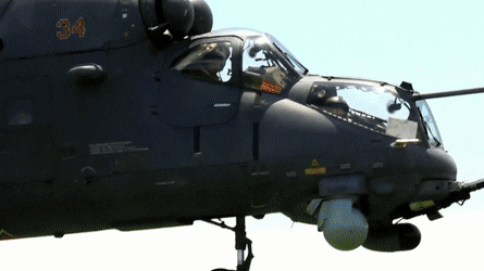 Nga cấp tốc thử nghiệm trực thăng Mi-35P sau thất bại của Mi-35M tại Syria - Ảnh 1.