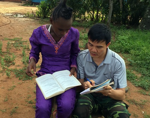Bộ đội Cụ Hồ dạy học ở Cộng hòa Trung Phi - Ảnh 1.