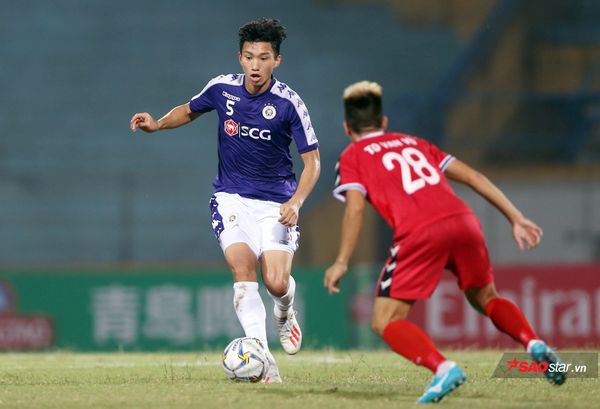 Hà Nội FC giao kèo CLB Hà Lan không được để Văn Hậu dự bị cả mùa - Ảnh 1.