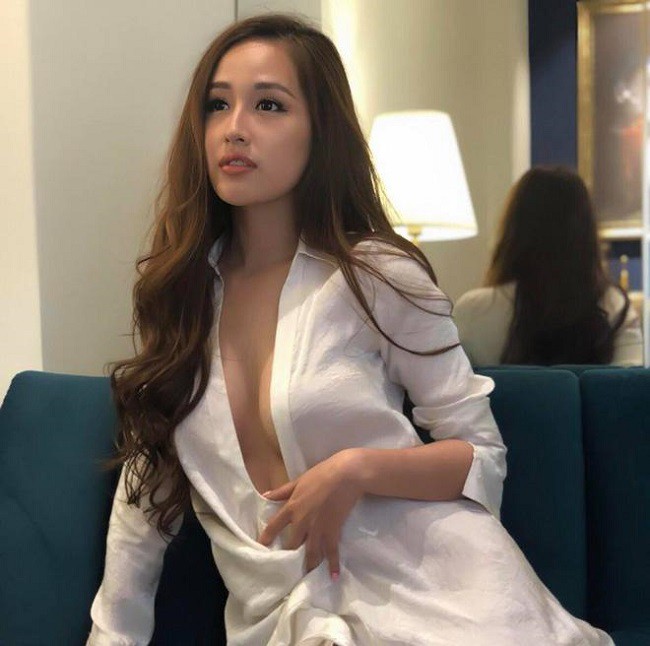 Mai Phương Thúy bị bàn tán vì khoảnh khắc gợi cảm tại Hoa hậu Thế giới Việt Nam 2019 - Ảnh 6.