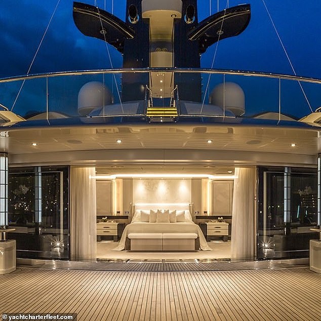 Em út nhà Kardashian thuê siêu du thuyền 5800 tỉ đồng tổ chức sinh nhật  - Ảnh 7.