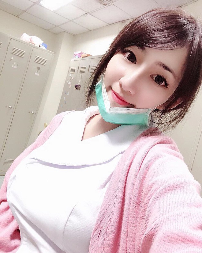 Nữ điều dưỡng gây chú ý với vòng 1 khủng và phong cách thường ngày quá táo bạo - Ảnh 13.