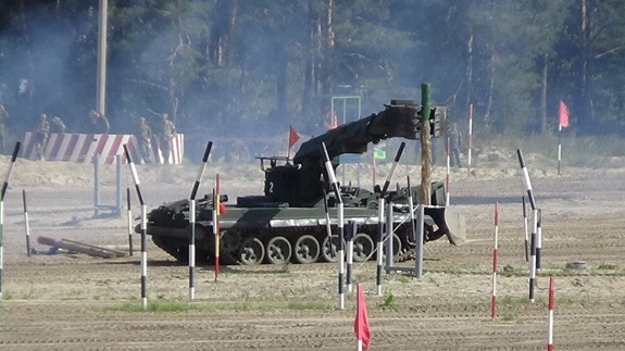 Đội tuyển Công binh Việt Nam thắng Kyrgyzstan vào đấu chung kết Army Games 2019 - Ảnh 8. Đội tuyển Công binh Việt Nam thắng Kyrgyzstan vào đấu chung kết Army Games 2019 - Ảnh 8.