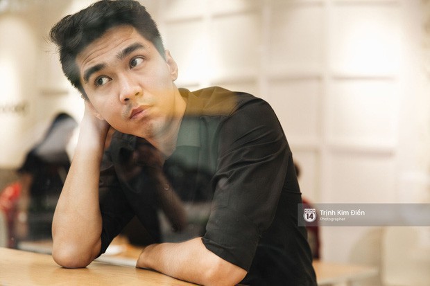 Nhìn lại hành trình gần 10 năm của PewPew: Từ chàng streamer chỉ mặc quần đùi khi lên sóng đến chủ 3 cửa hàng bánh mì ở Sài Gòn - Ảnh 10. Nhìn lại hành trình gần 10 năm của PewPew: Từ chàng streamer chỉ mặc quần đùi khi lên sóng đến chủ 3 cửa hàng bánh mì ở Sài Gòn - Ảnh 10.